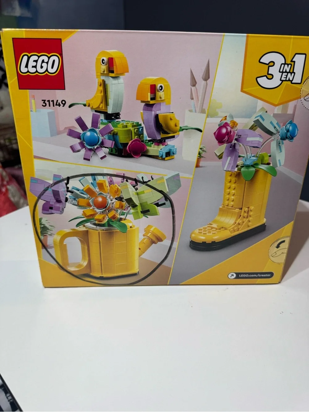 LEGO new 2024 LEGO 31149 flowers 💐 in watering can creator 3 in 1 420 pieces